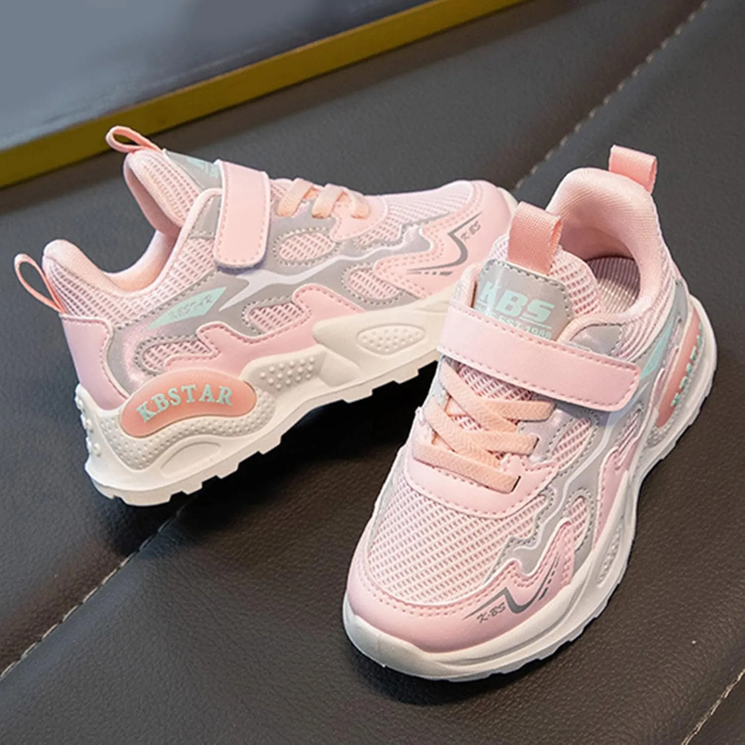 Fashion All Seasons Children Sports Girls Flat Lightweight Mesh Breathable Shoes Comfortable Slip on Shoes for