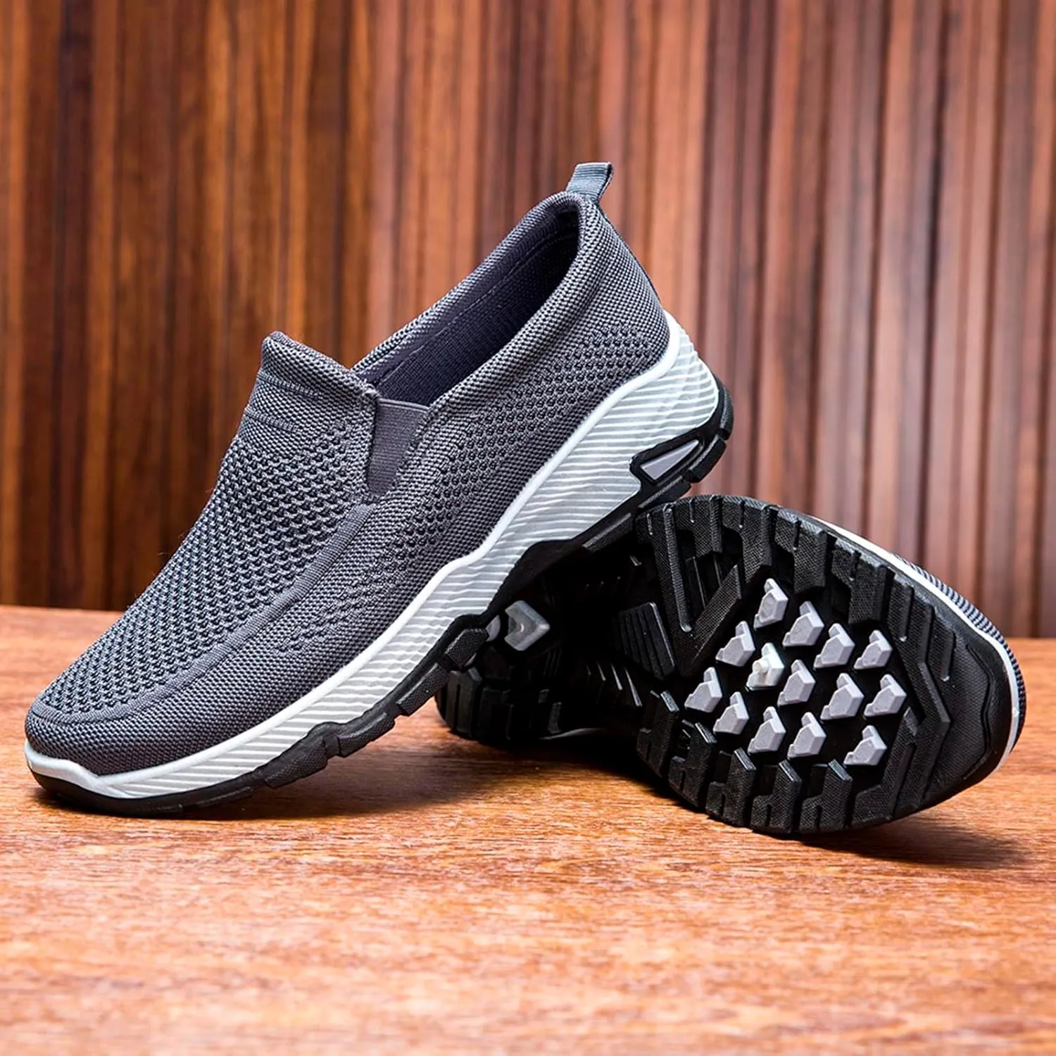 Men Slip on Walking Shoes Comfortable Memory Foam Breathable Fashion Sneakers Non Slip Indoor Outdoor Training Gym Shoes Wide Width