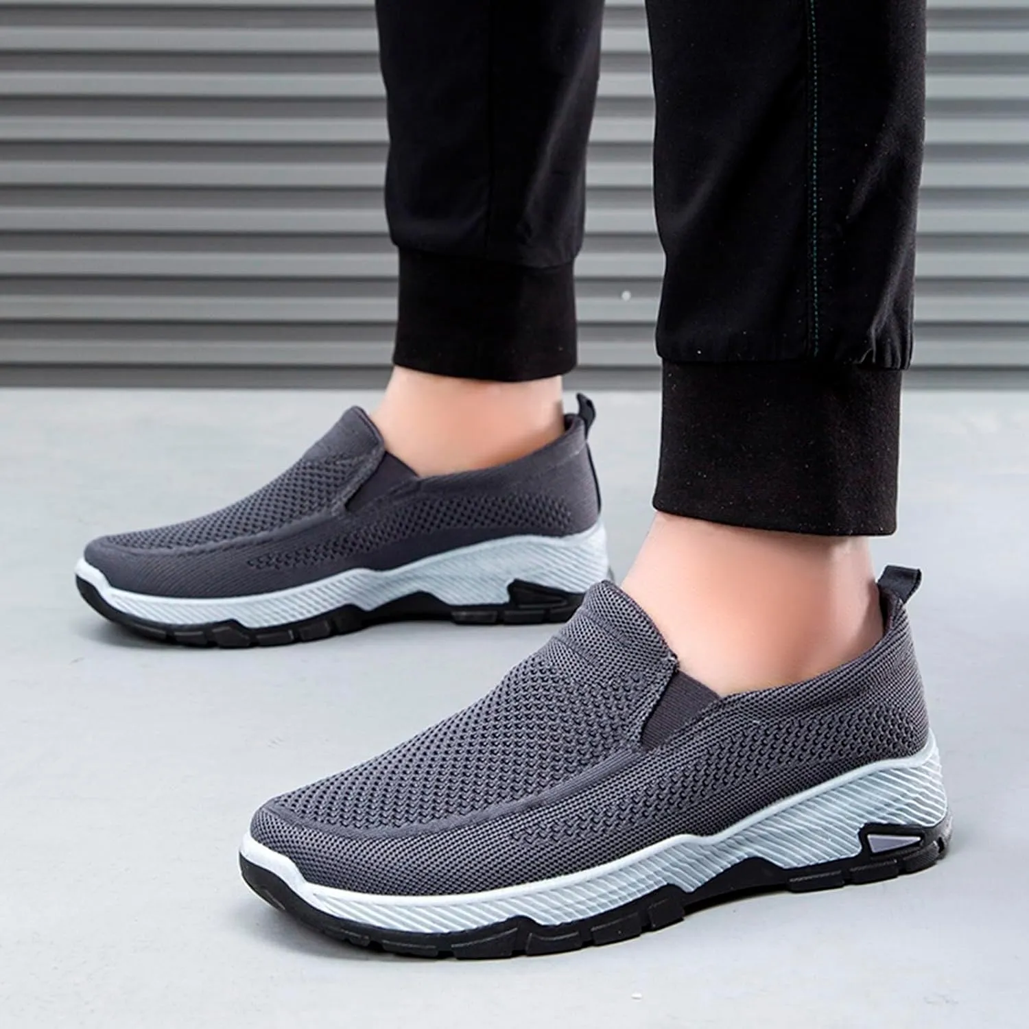 Men Slip on Walking Shoes Comfortable Memory Foam Breathable Fashion Sneakers Non Slip Indoor Outdoor Training Gym Shoes Wide Width
