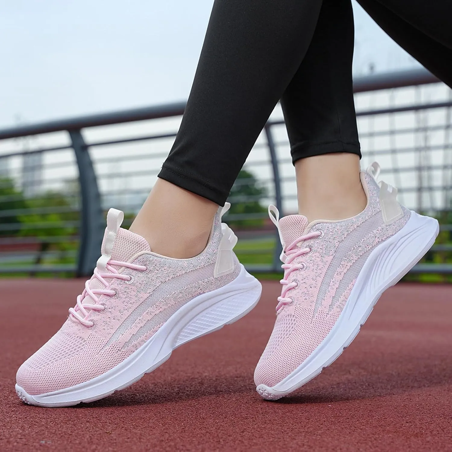 Womens Walking Shoes Slip on Memory Foam Non Slip Arch Support Running Shoes Breathable Gym Workout Shoes Ladies 2024 Fashion Sneakers